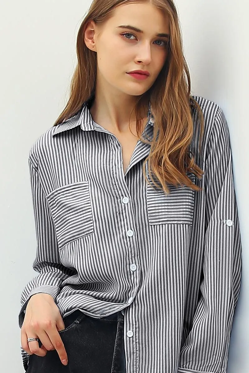 BUTTON DOWN VERTICAL STRIPE TWO POCKETS SHIRTS