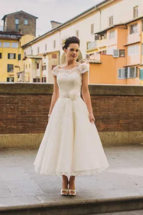 Informal Vintage Ankle Length Wedding Dress