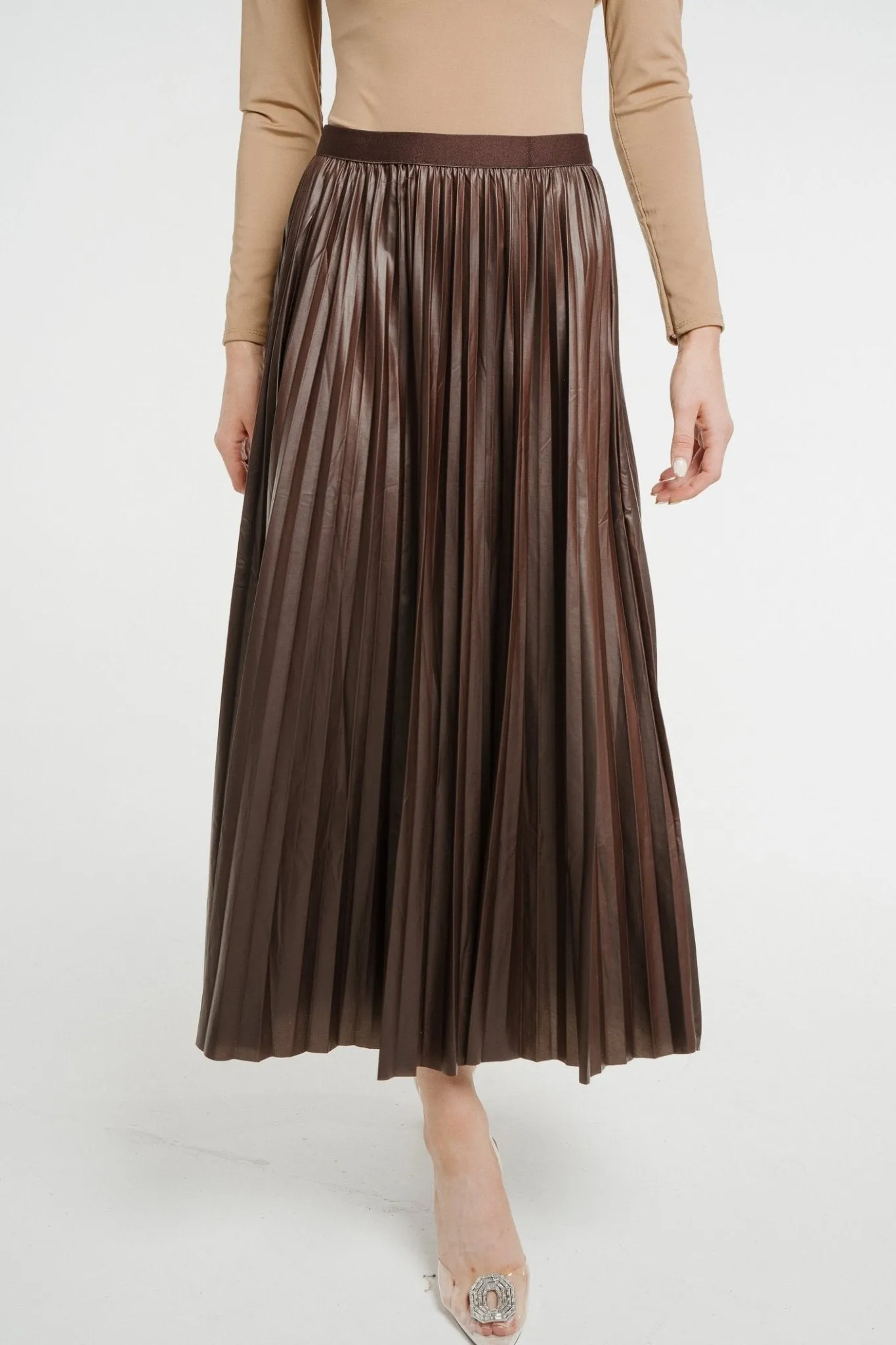 Jane Pleated Midi Skirt In Chocolate