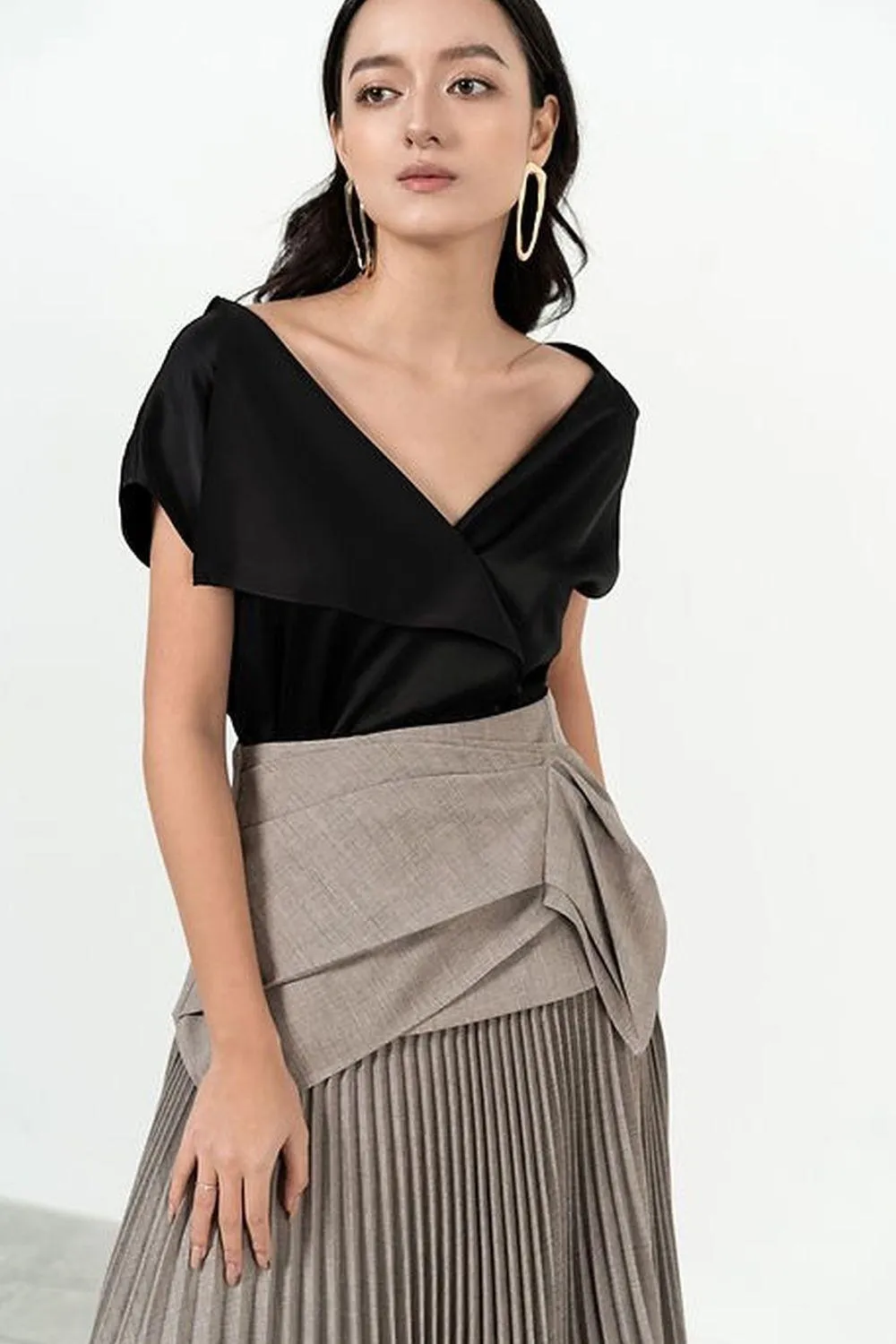 Lina Pleated Asymmetric Polyester Midi Skirt