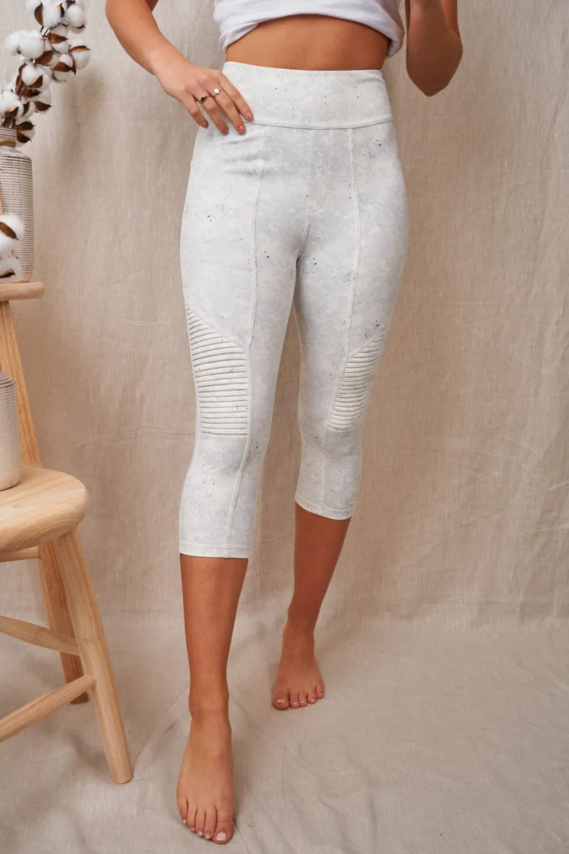 Mesmerized Crop Leggings