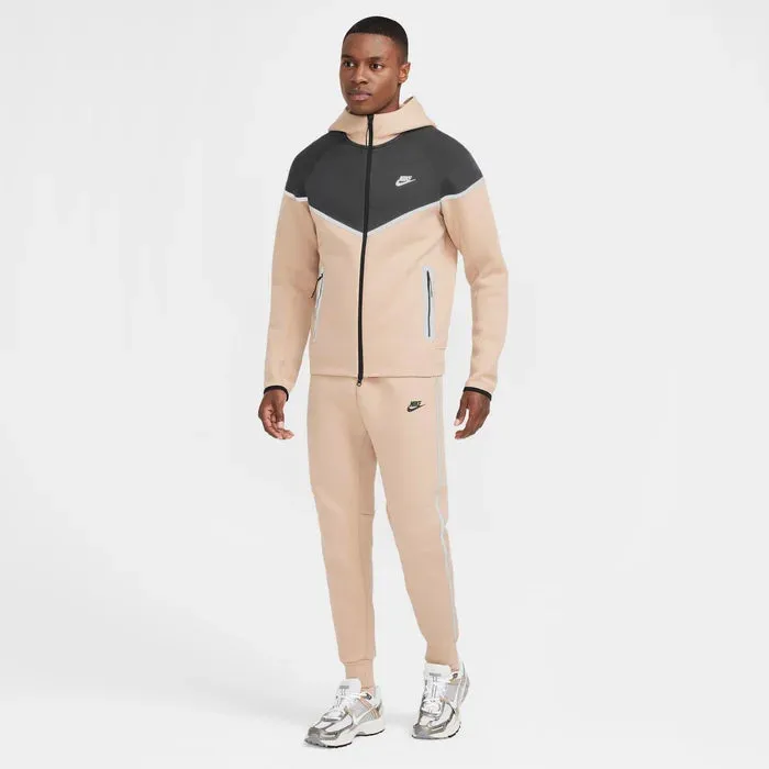 Nike Tech Windrunner Tracksuit - HQ3746HQ3747-200