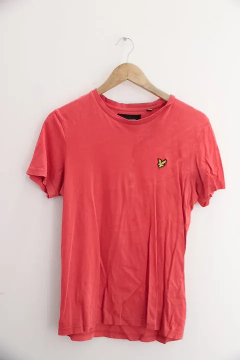 Vintage Lyle & Scott red small plain tees